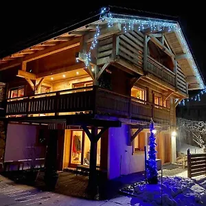 Androsace Dans Chalet Bois Avec Jacuzzi Privatif Terrasse Et Vue Montagne Les Villards-sur-Thônes
